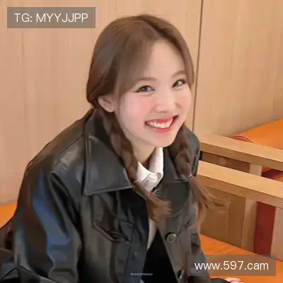 乌侃贞